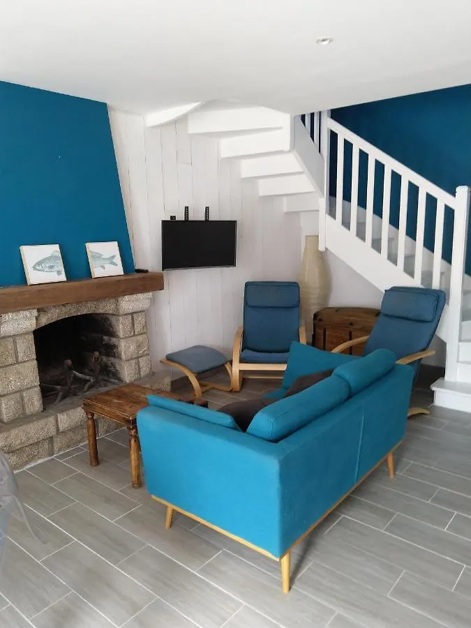 Holiday home Maison De Village, Golfe Du Morbihan Le Hezo